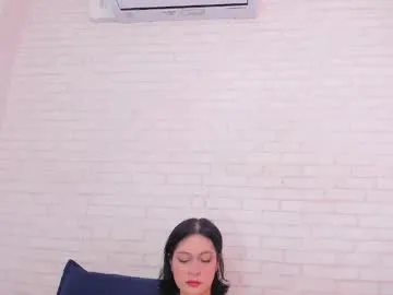 mili_moon_ – webcam model profile photo Image 13