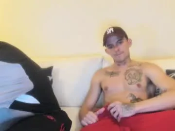 adriana_elvis – webcam model profile photo Image 12