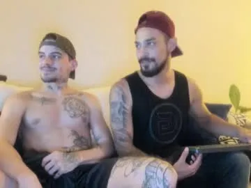 adriana_elvis – webcam model profile photo Image 9