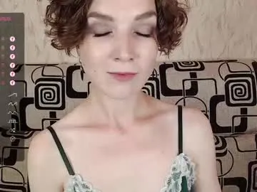 BrianaCleyton – webcam model profile photo Image 3