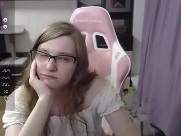 mon1_day – webcam model profile photo Image 10