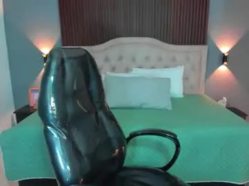 troy_bigtitan – webcam model profile photo Image 12