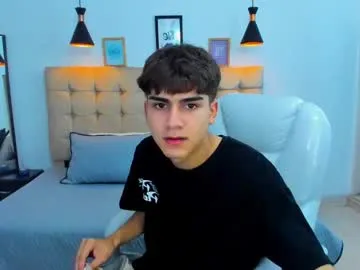 troy_bigtitan – webcam model profile photo Image 4