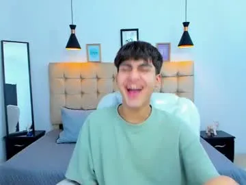 troy_bigtitan – webcam model profile photo Image 6