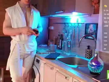 tixxxy – webcam model profile photo Image 10