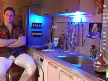 tixxxy – webcam model profile photo Image 15