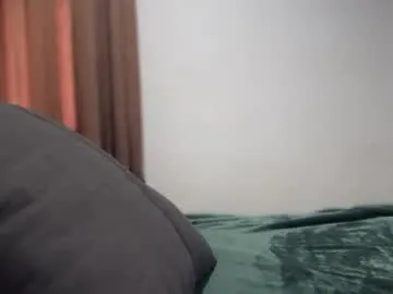 kittyloffe – webcam model profile photo Image 2