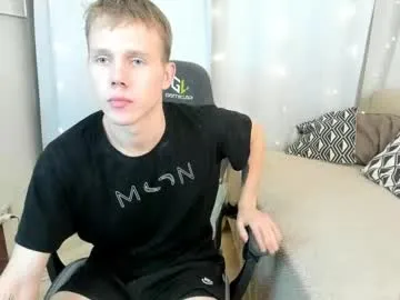 cumband – webcam model profile photo Image 3