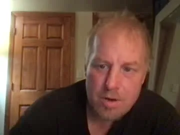 faplex – webcam model profile photo Image 3