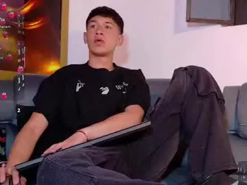 twink_daren Image 13