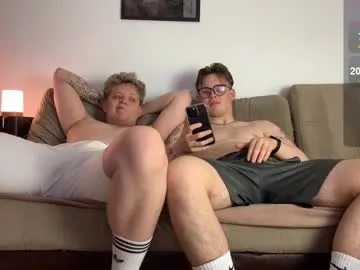 sary_hott – webcam model profile photo Image 2