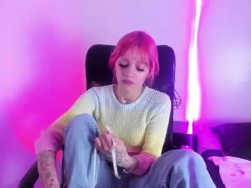 little_nabi – webcam model profile photo Image 2