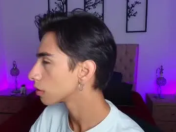 _sirine_ – webcam model profile photo Image 9