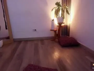 lanie__ – webcam model profile photo Image 17