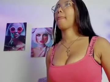 valentina_king18 Image 10