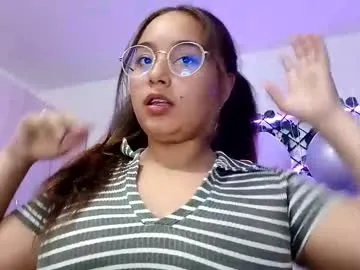 valeria_cherry's Thumb Image