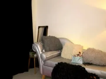 devil_fts – webcam model profile photo Image 4