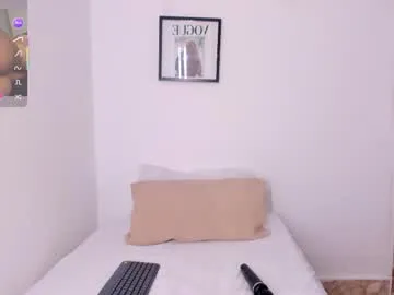 vanessakalo – webcam model profile photo Image 13