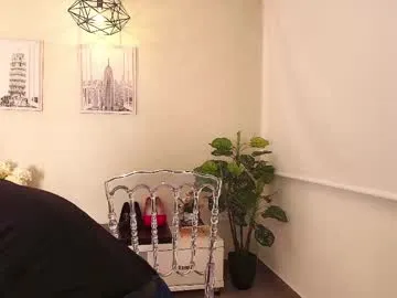 skinny_ariadna – webcam model profile photo Image 7