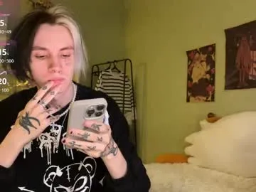 lustyaura – webcam model profile photo Image 14