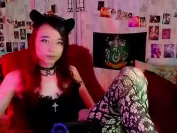 sophie_amalia – webcam model profile photo Image 14