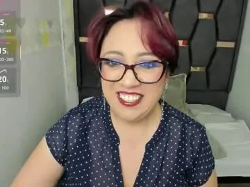 GiannaJohns – webcam model profile photo Image 10