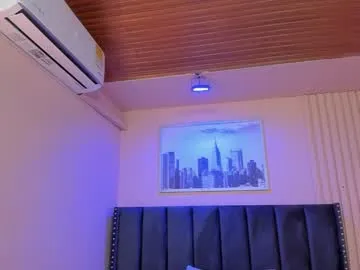 elissayum – webcam model profile photo Image 17