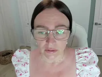 funny_to_see_you_here – webcam model profile photo Image 8
