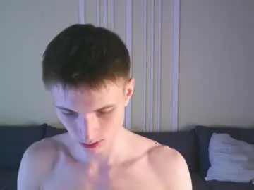 chrisstop18 – webcam model profile photo Image 10