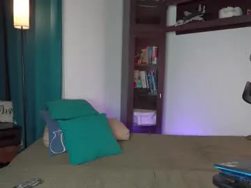 _sirine_ – webcam model profile photo Image 14