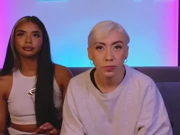 violettgrey_ – webcam model profile photo