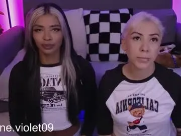 lanie__ – webcam model profile photo Image 14