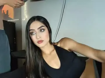 manussa69 – webcam model profile photo Image 14