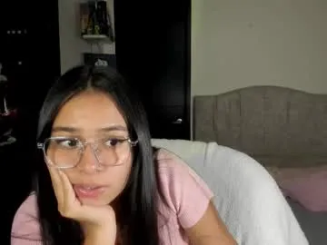 bella_stewartt – webcam model profile photo Image 18