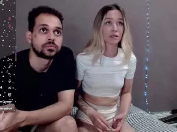 adreeaperez1 – webcam model profile photo Image 2