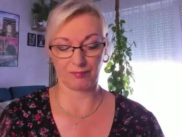 laurenxcros – webcam model profile photo Image 10