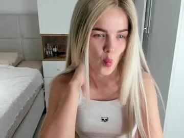 _sirine_ – webcam model profile photo Image 17