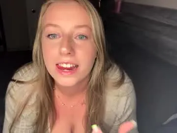 yourfunamanda – webcam model profile photo