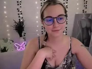 _sirine_ – webcam model profile photo Image 4