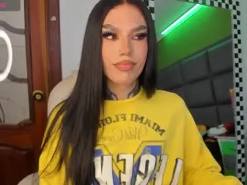 _sirine_ – webcam model profile photo Image 2