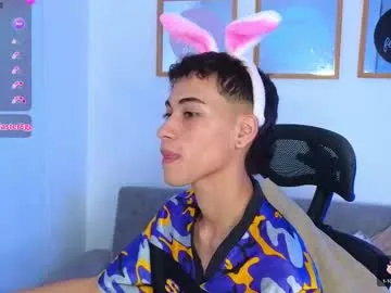 neli_elinek – webcam model profile photo Image 14