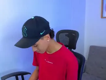 neli_elinek – webcam model profile photo Image 18