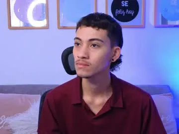 neli_elinek – webcam model profile photo Image 3