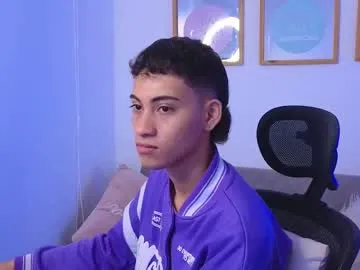 neli_elinek – webcam model profile photo Image 9