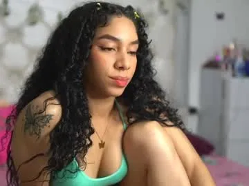 yuyi_cam – webcam model profile photo