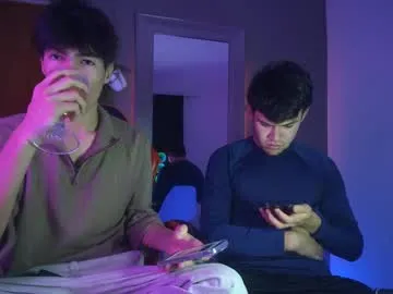 sigmasian – webcam model profile photo Image 7