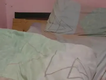 _sirine_ – webcam model profile photo Image 17