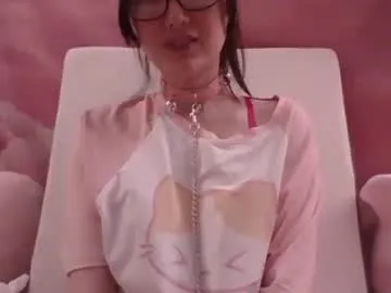 milla_milla – webcam model profile photo Image 10