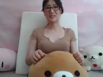 milla_milla – webcam model profile photo Image 2