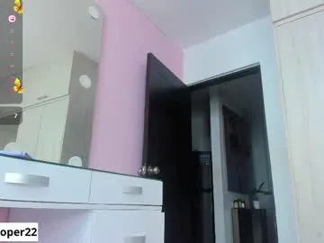 zoey_lane – webcam model profile photo Image 3